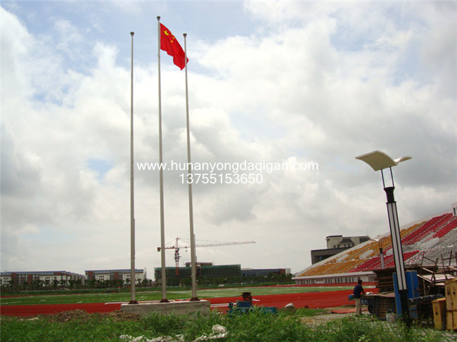 上海海洋大学13米上口径80mm,下口径184mm  304  3.0mm 